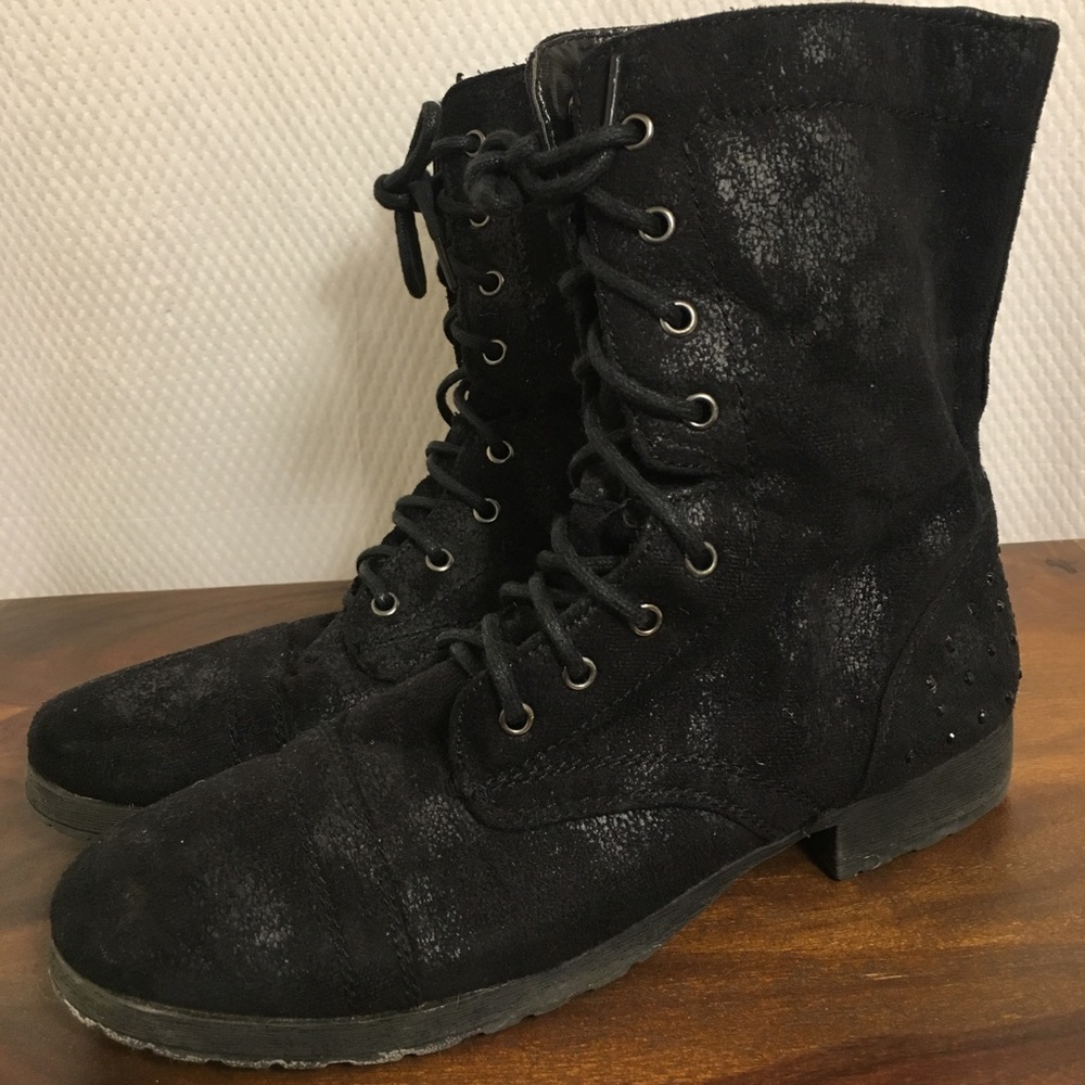 MATERIAL GIRL Lace Up Combat Boots